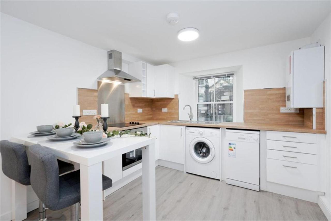 Royal Mile Old Town Apartment エディンバラ エクステリア 写真